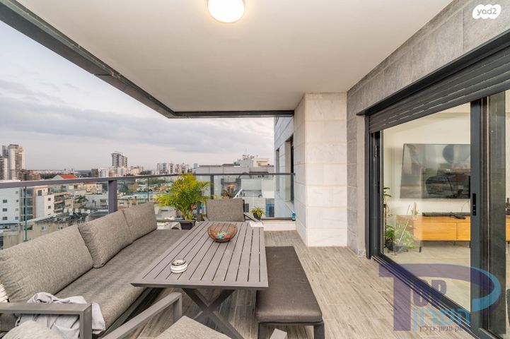 דירה, פתח תקווה, נתניה