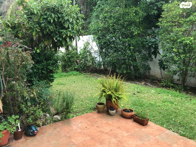 דו משפחתי, קרית יערים, רמת השרון