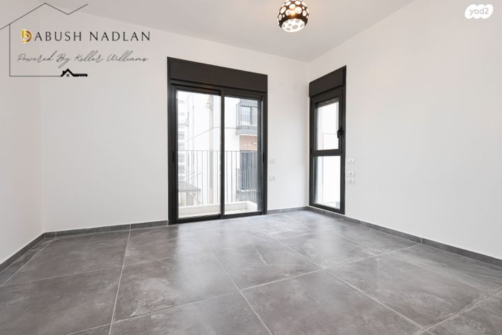 דירה, השלווה, שרונה, כפר יונה