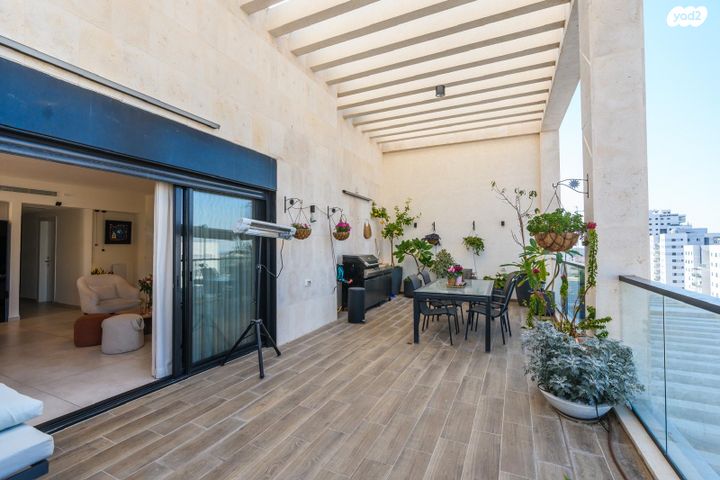 גג/ פנטהאוז, אור ים, אור עקיבא