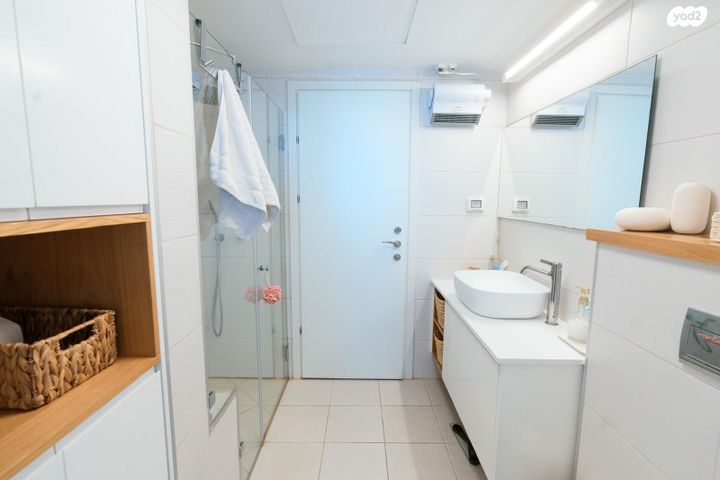 גג/ פנטהאוז, אור ים, אור עקיבא