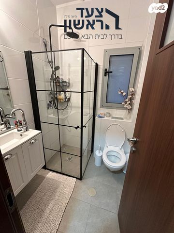 דירה, עמנואל זיסמן, חומת שמואל, הר חומה, ירושלים