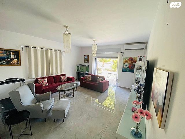 בית פרטי/ קוטג', להבים