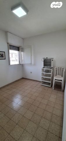 דירה, אבא הלל סילבר 19, יזרעאליה, חיפה