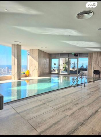 דירה, גרציאני יצחק 10, גני שרונה, קרית הממשלה, תל אביב יפו