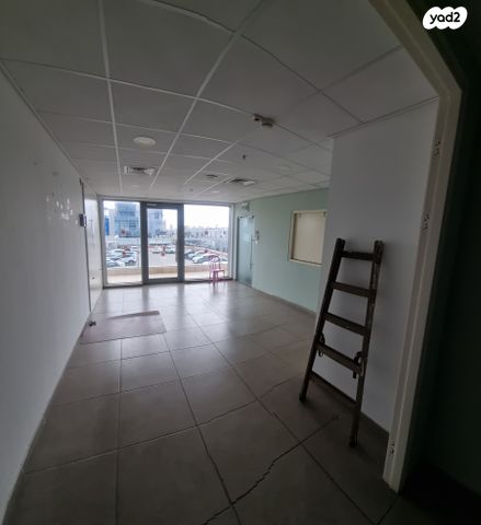 משרדים, ילדי טהרן, מב"ת מערב, אזור תעשייה חדש, ראשון לציון