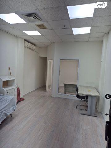 חנויות/ שטח מסחרי, הבנאים 6, קרית איתנים, אשדוד