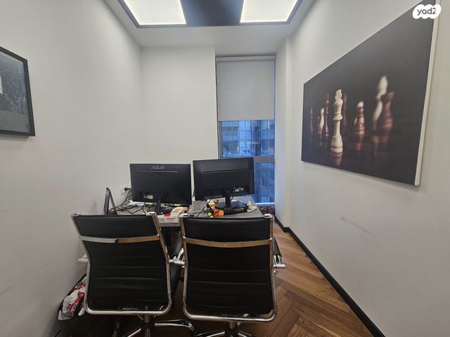 משרדים, הנופר, אזור תעשייה קרית אתגרים, רעננה