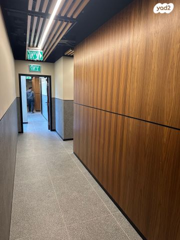 קליניקות, תל אביב יפו