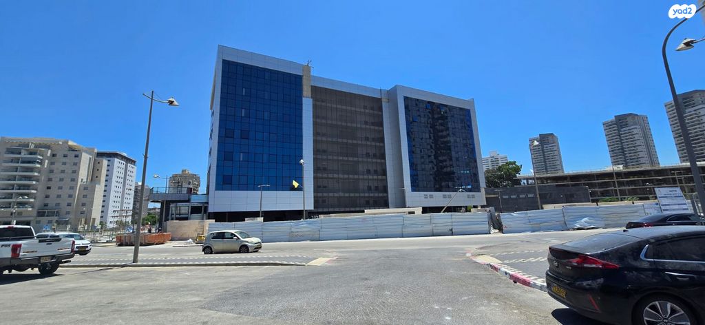 משרדים, קרית מוצקין