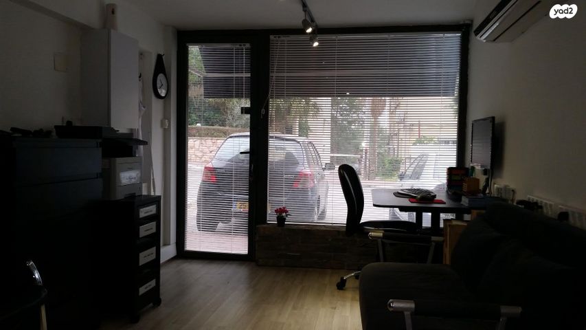 ב' / צפון מערב העיר