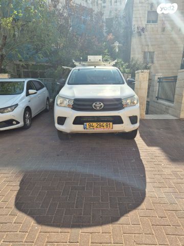 מודעת רכב טויוטה היילקס