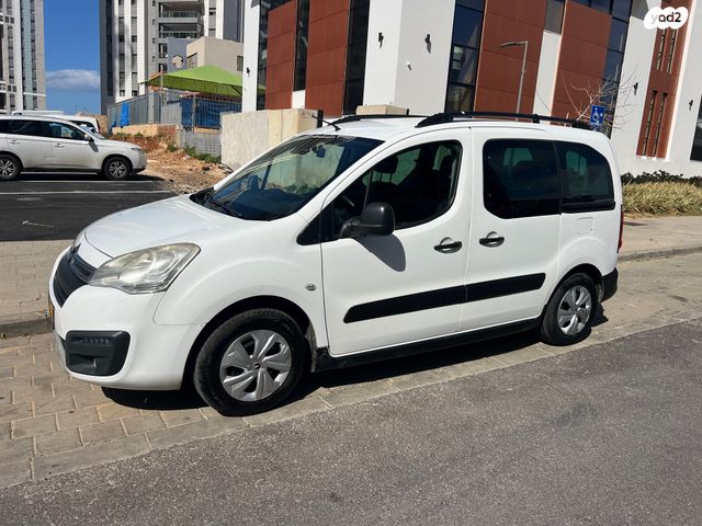 מודעת רכב סיטרואן ברלינגו