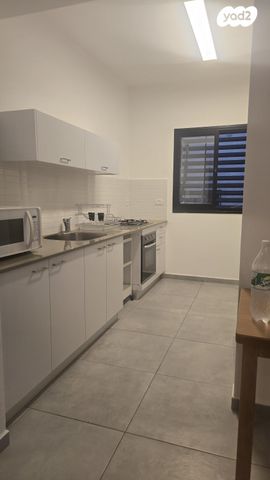 דירה, שמואל הנגיד 22, גרין ועם, חולון