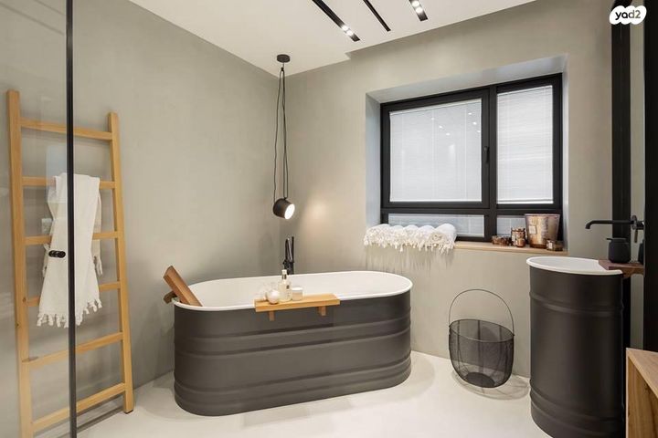 גג/ פנטהאוז, ניסים אלוני, צמרות איילון, פארק צמרת, תל אביב יפו