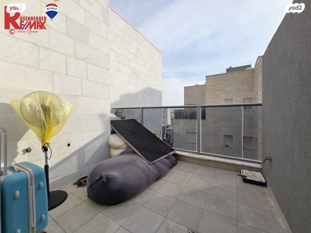 גג/ פנטהאוז, יוסף ברץ 19, חולון