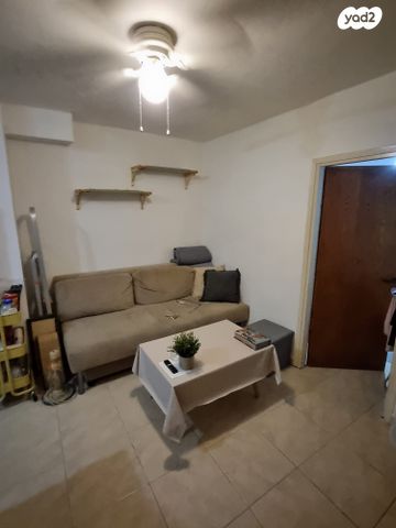 דירה, חיים נחמן ביאליק, שכונה ב', באר שבע