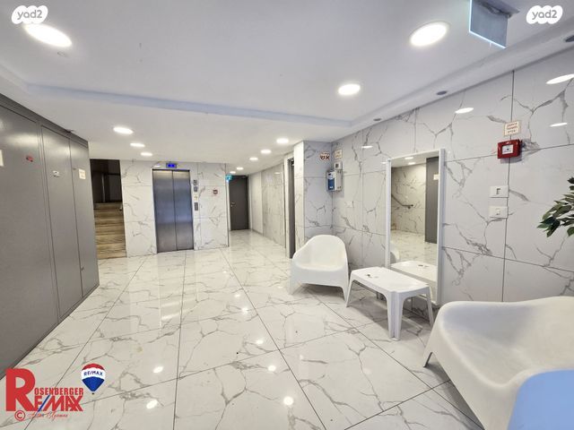 גג/ פנטהאוז, יוסף ברץ 19, חולון