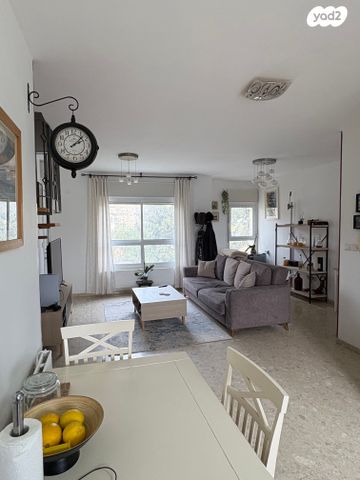 דופלקס, צור הדסה