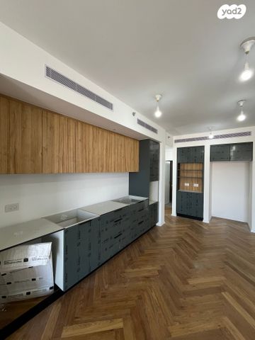 דירה, יוחנן הורקנוס 29, הצפון הישן - צפון, תל אביב יפו