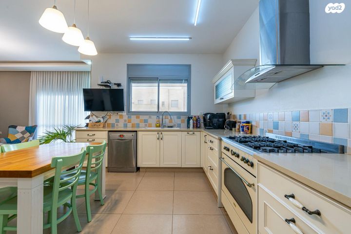 דירה, פרדס חנה כרכור