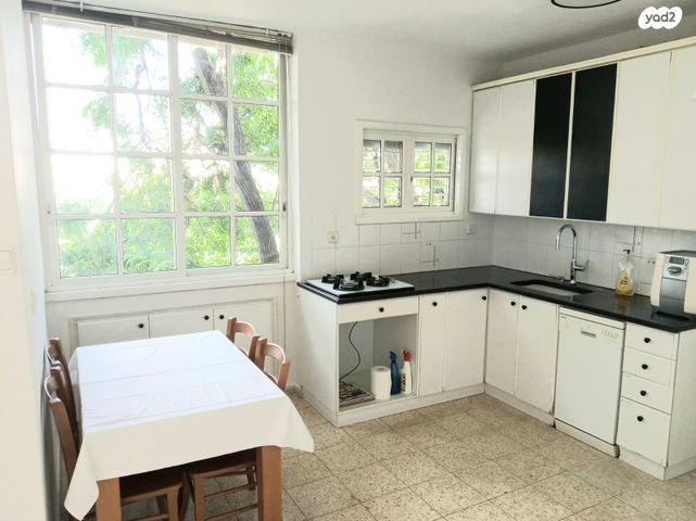 דירה, שדרות אפיקים, שינקין, גבעתיים