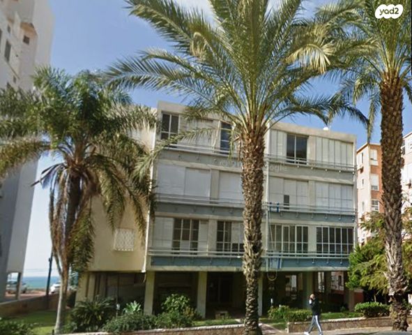 דירה, שדרות ז'בוטינסקי 8, מרכז העיר דרום, נתניה