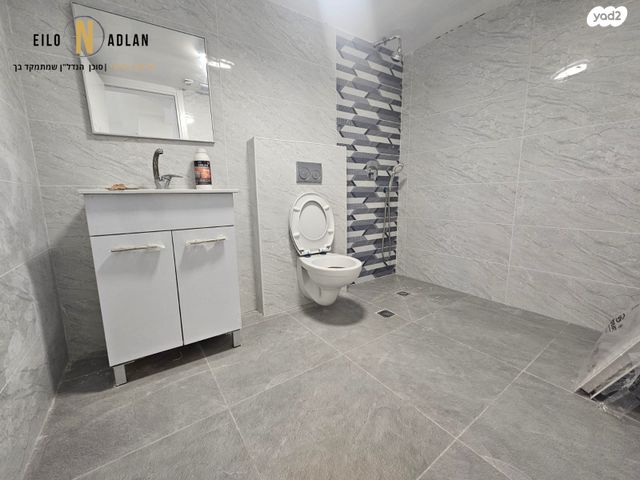 דירה, שלום עליכם 1, לב העיר, בת ים