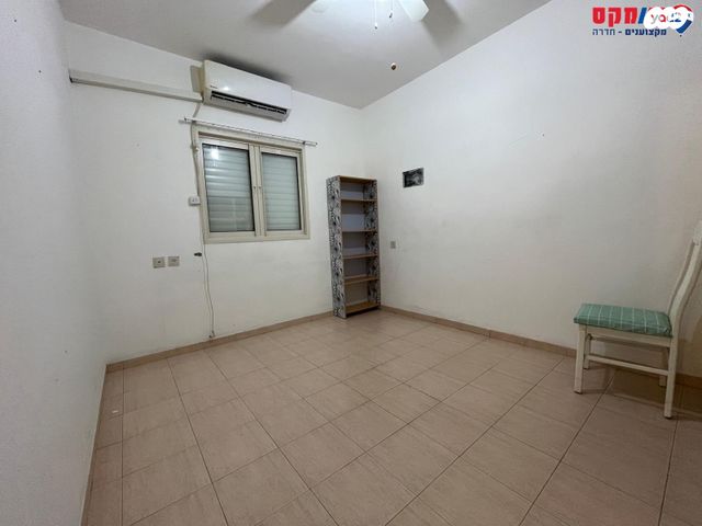 דירה, דוד אלעזר 27, הזיתים, חדרה