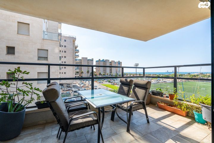 דירה, שדרות מנחם בגין, חדרה