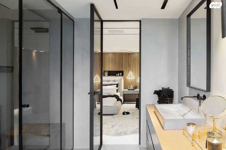 גג/ פנטהאוז, ניסים אלוני, צמרות איילון, פארק צמרת, תל אביב יפו