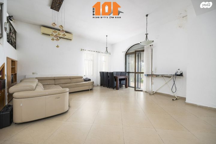 בית פרטי/ קוטג', גבעת זאב