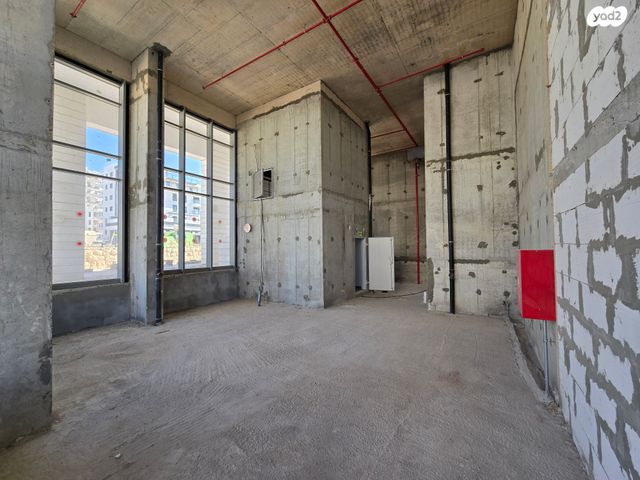 חנויות/ שטח מסחרי, מורשת, מודיעין מכבים רעות