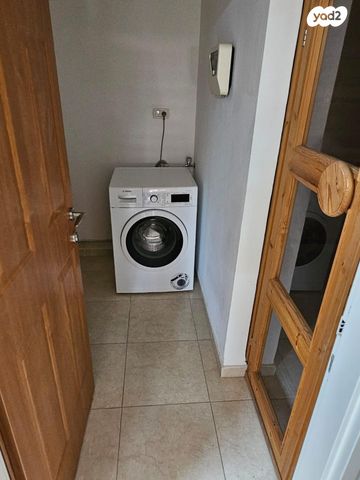 דירה, החרוב 19, שאר העיר, חצור הגלילית