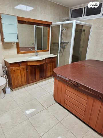 דירה, החרוב 19, שאר העיר, חצור הגלילית