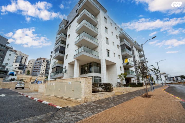 דירה, מודיעין מכבים רעות