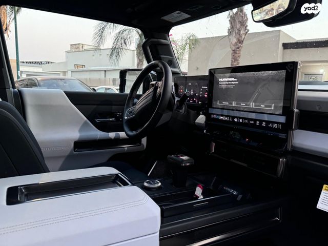 ג'י.אם.סי האמר EV