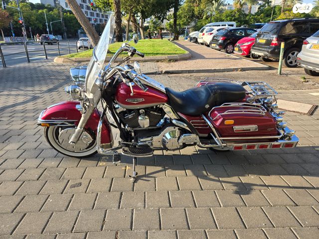 מודעת רכב הרלי דיווידסון רואד-קינג 1450