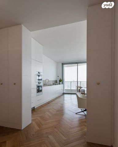 דירה, קרליבך, גני שרונה, קרית הממשלה, תל אביב יפו