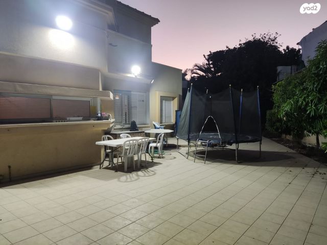 בית פרטי/ קוטג', גבעת הסלעים, ראש העין