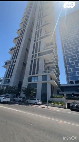 משרדים, הרב ניסנבאום 37, בת ים