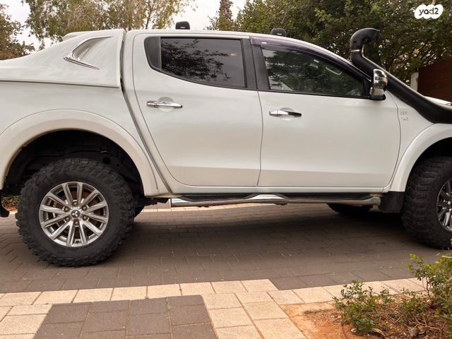 מודעת רכב מיצובישי טרייטון / L200