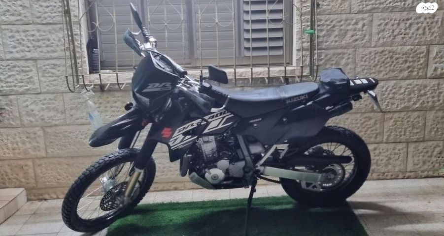 סוזוקי DRZ400S