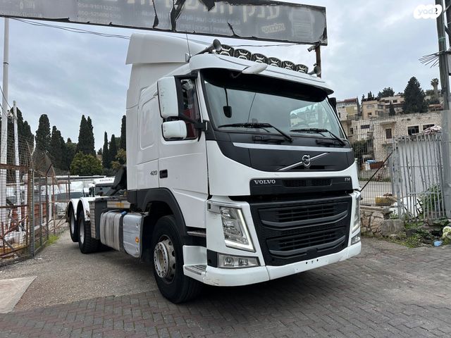 מודעת רכב וולוו 1