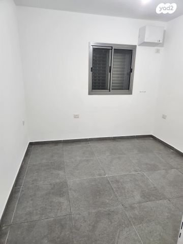 דירה, יונתן 12, נווה שמיר רמת בית שמש ה-1, בית שמש