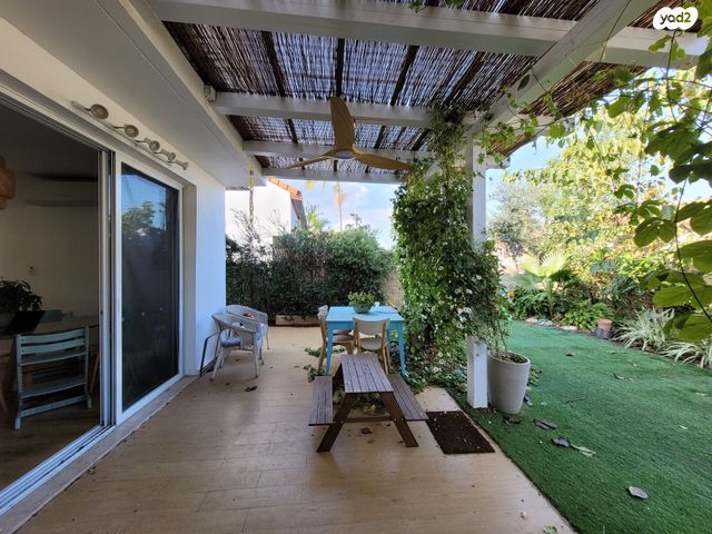 בית פרטי/ קוטג', בת חפר