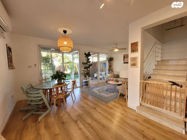 בית פרטי/ קוטג', בת חפר