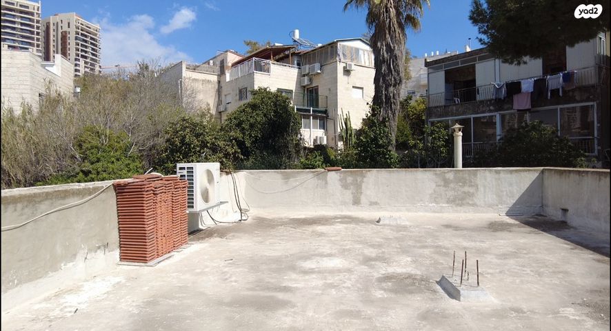 דירת גן, יאנוש קורצ'אק, קרית היובל, ירושלים