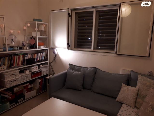 דירה, ג' / מרכז מזרח העיר, רחובות