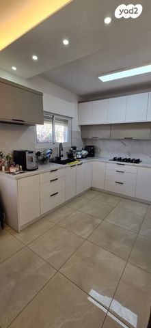 דירה, שבטי ישראל, קרית חיים מזרחית, חיפה